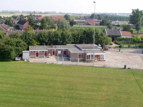 2004